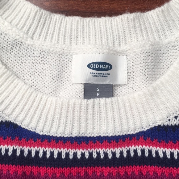 Old navy sweater - Picture 2 of 5